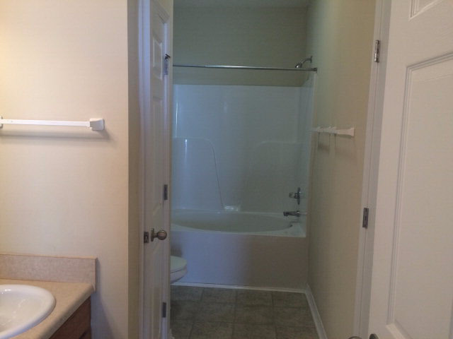 2651 South Juniper Street, Unit 1702 Foley, AL 36535 - Photo 8 of 12 MASTER BATHROOM