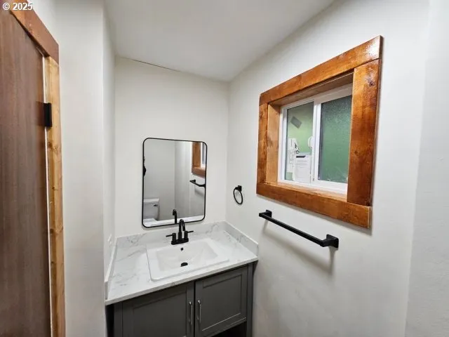 $394,900 | 1463 Kendall Street, Roseburg, OR 97471