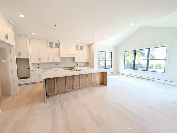 $2,099,900 | 120 Walnut Street, Elmhurst, IL 60126