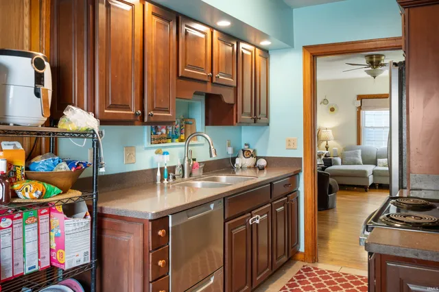 $165,000 | 608 East Race Street, Portland, IN 47371