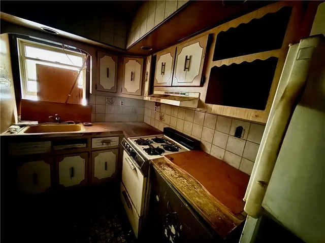 $2,500,000 | 847 58th Street | Sunset Park