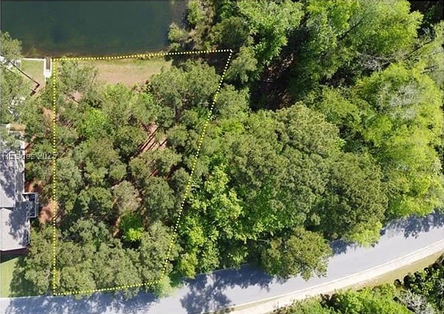 23 Hampton Lake Crossing Bluffton, SC 29910 - Photo 2 of 17