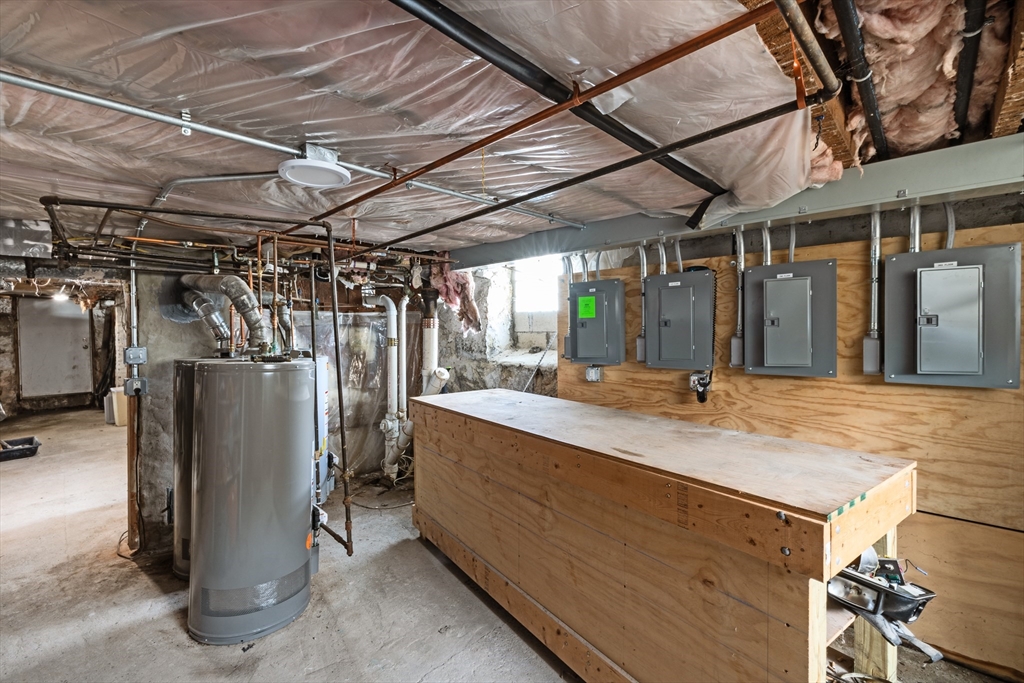 743 Rodman Street Fall River, MA 02721 - Photo 21 of 32