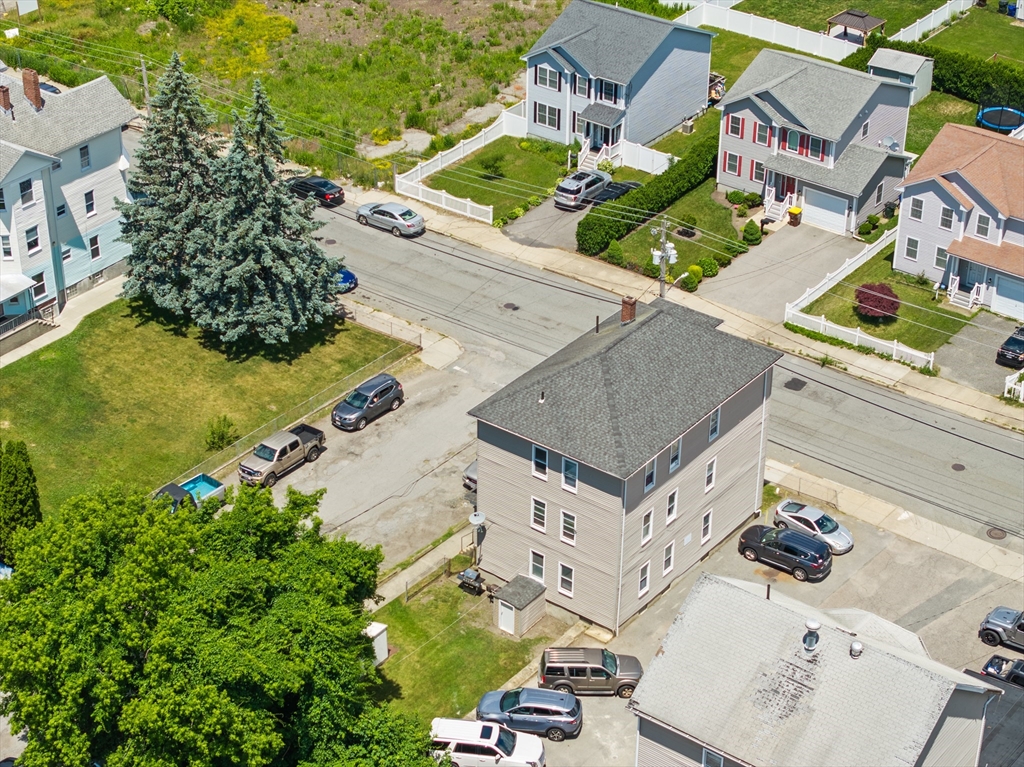 743 Rodman Street Fall River, MA 02721 - Photo 8 of 32