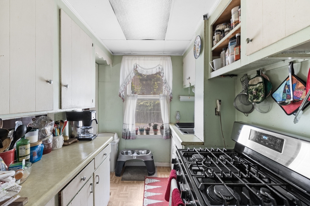 743 Rodman Street Fall River, MA 02721 - Photo 10 of 32