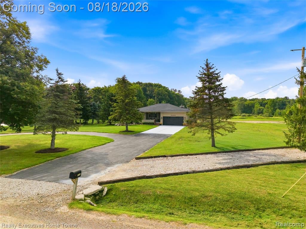 24450 Chapman Road Macomb, MI 48042 - Photo 6 of 74 Gallery Image 6