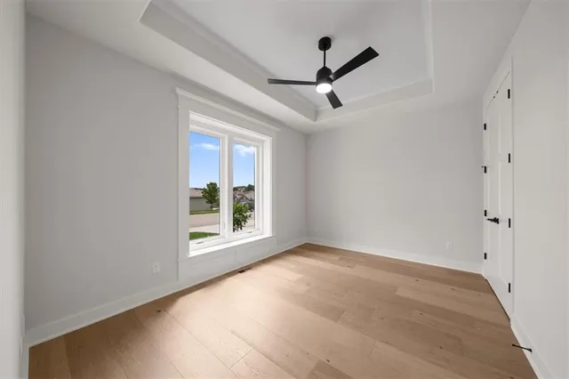 $614,850 | 4004 Northeast Independence Avenue, Lee's Summit, MO 64064