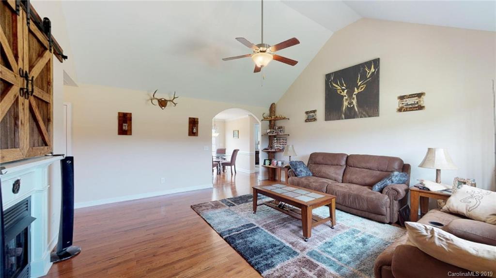 757 Sikes Road York, SC 29745 - Photo 3 of 22 Gallery Image 3