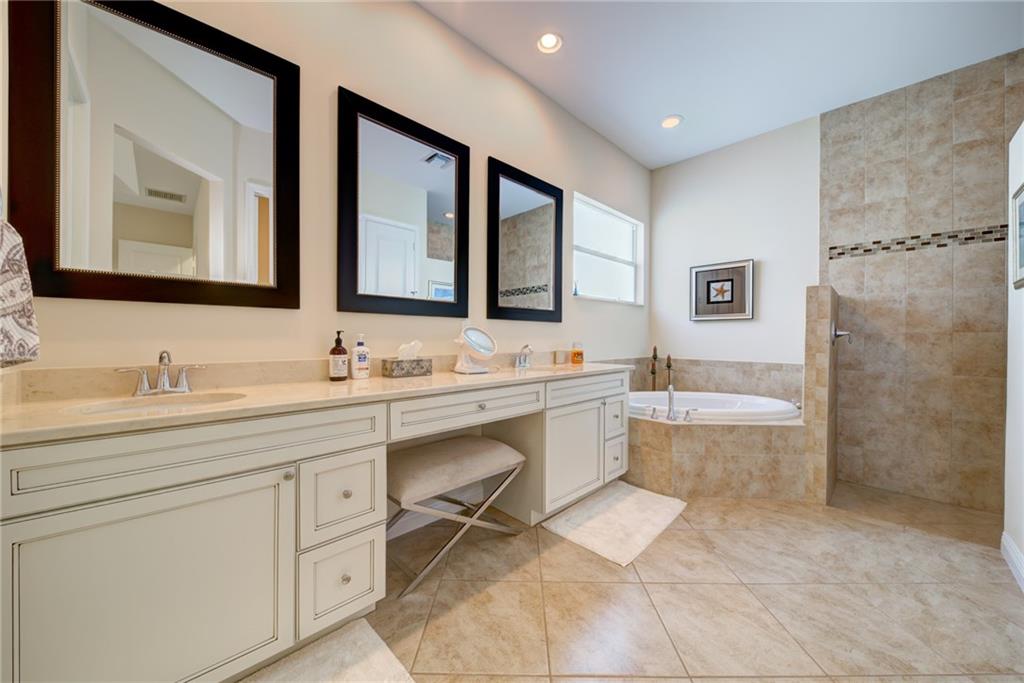 5342 Southwest Viola Court Stuart, FL 34997 - Photo 19 of 36 Gallery Image 19