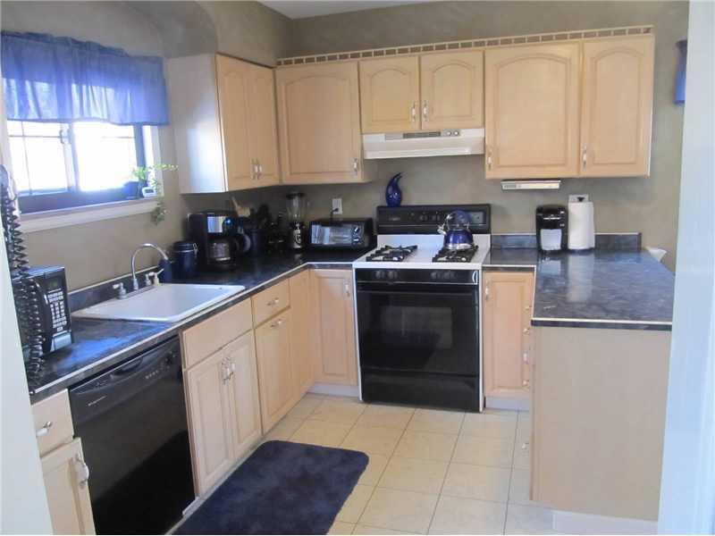 4721 Rolling Hills Road Whitehall, PA 15236 - Photo 7 of 23 Kitchen.