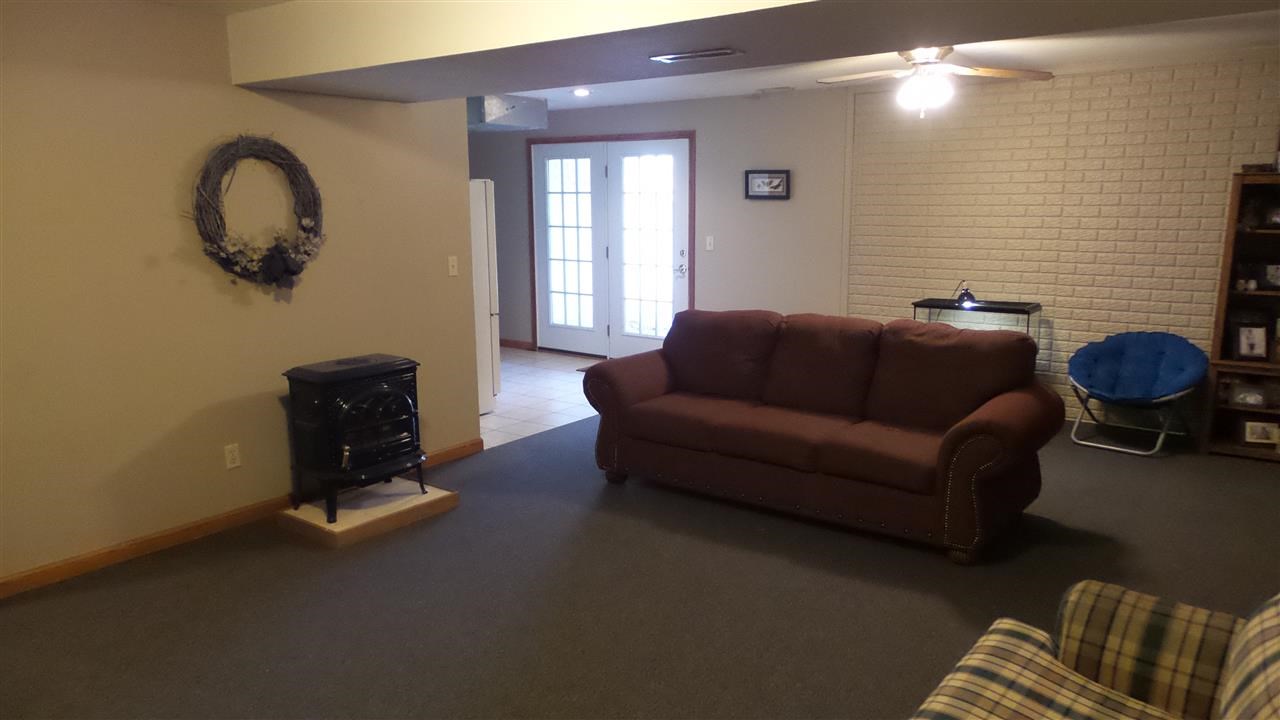 4282 Ridge Lane Washington, IN 47501 - Photo 14 of 20 Gallery Image 14