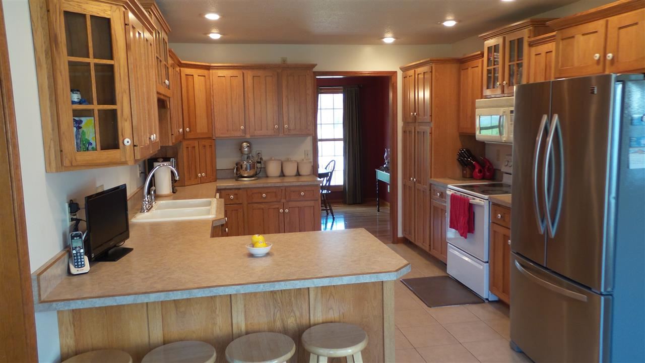 4282 Ridge Lane Washington, IN 47501 - Photo 3 of 20 Gallery Image 3