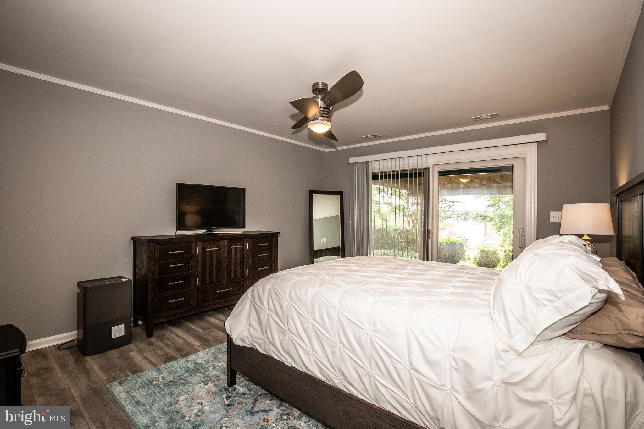 1010 South River Landing Road Edgewater, MD 21037 - Photo 14 of 46