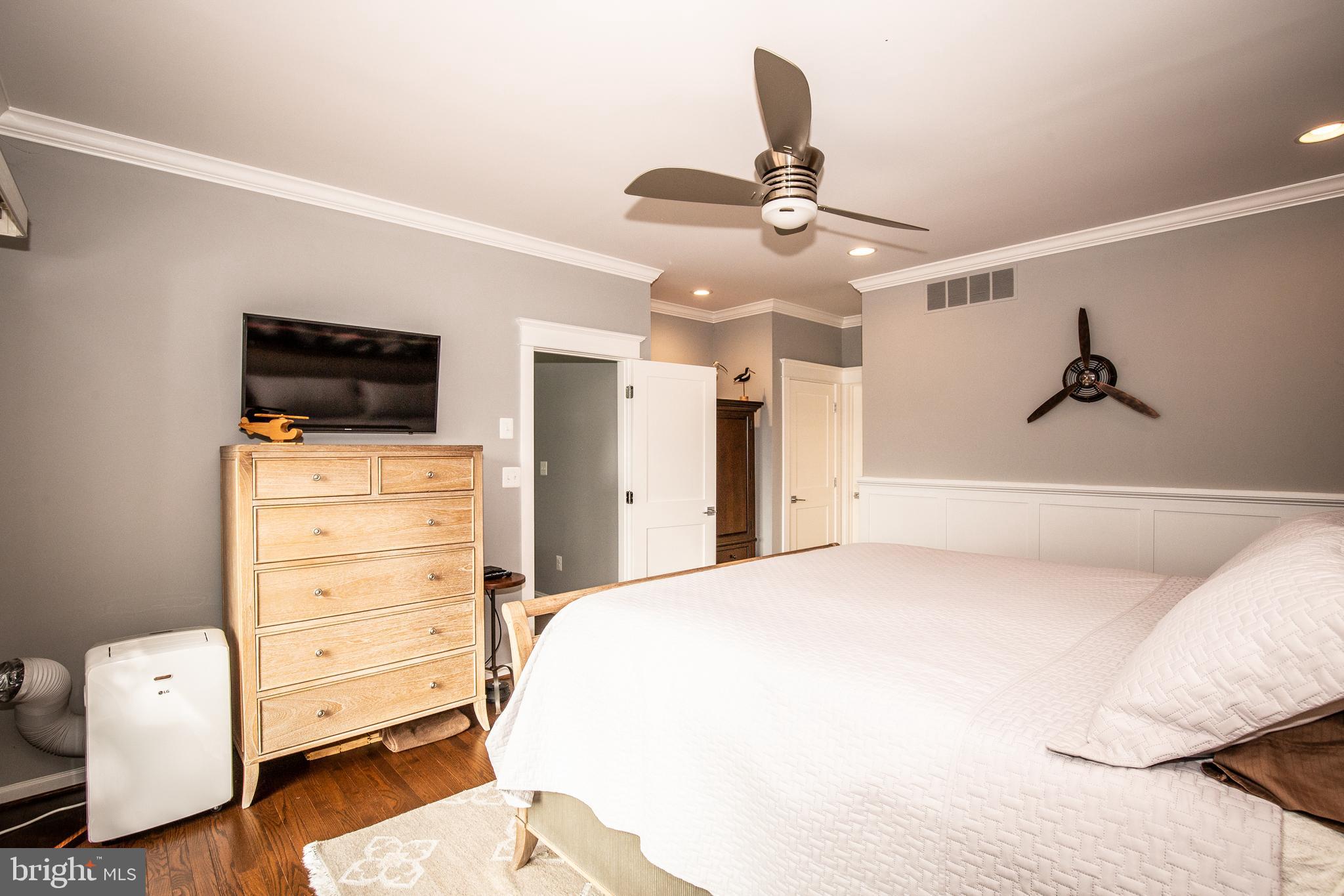 1010 South River Landing Road Edgewater, MD 21037 - Photo 17 of 46