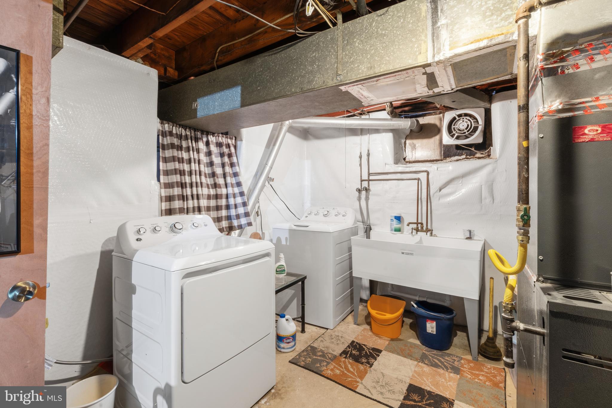 8112 Gilbert Street Philadelphia, PA 19150 - Photo 23 of 27 Gallery Image 23