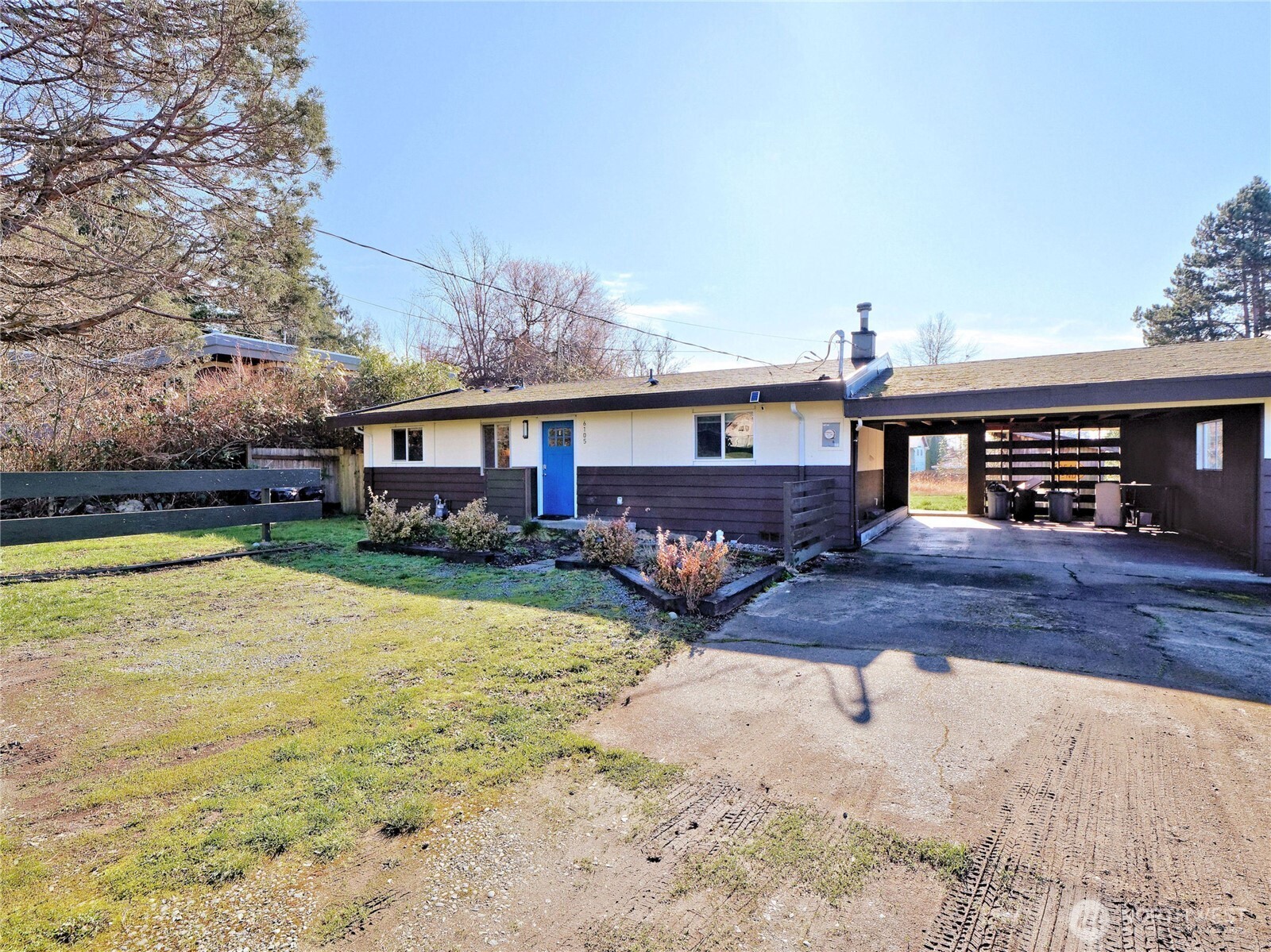 6105 South 124th Street Seattle, WA 98178 - Photo 2 of 25