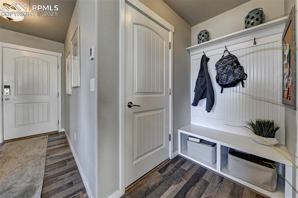 2903 Golden Meadow Way Colorado Springs, CO 80908 - Photo 5 of 49