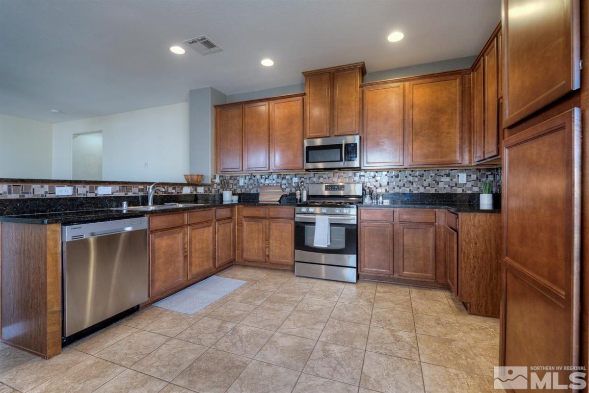 9145 Raytheon Court Reno, NV 89506 - Photo 7 of 25 Photo 7