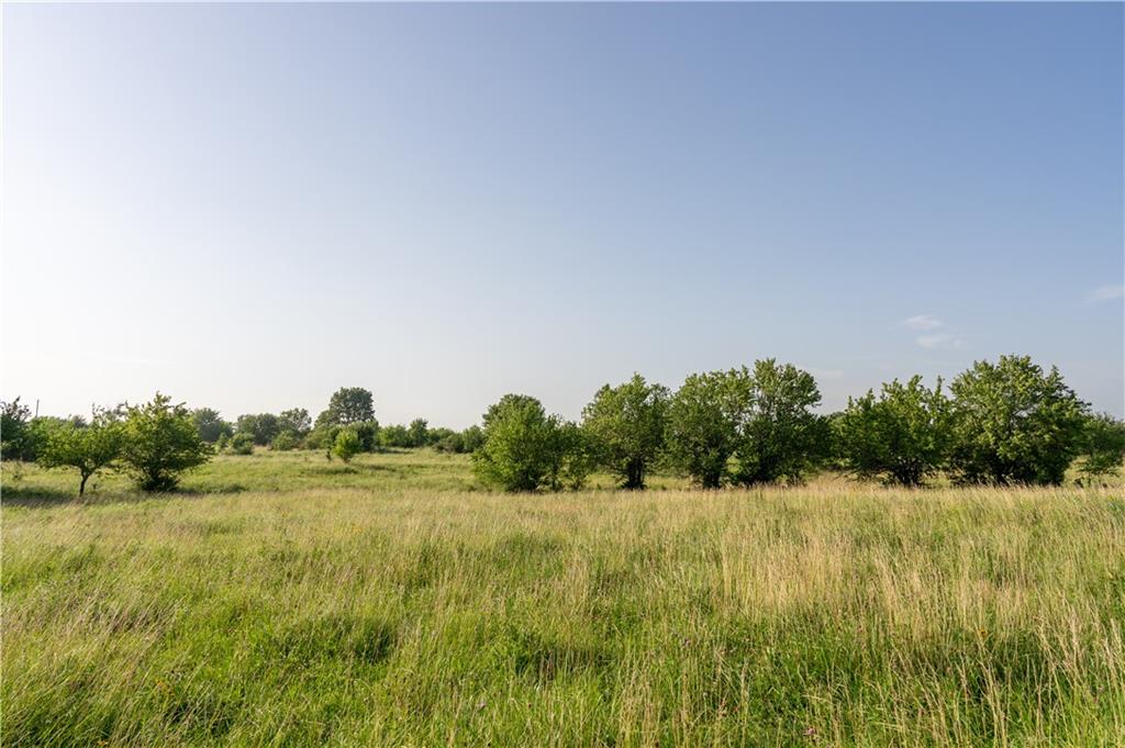 134 Haskell Road Pomona, KS 66076 - Photo 29 of 38
