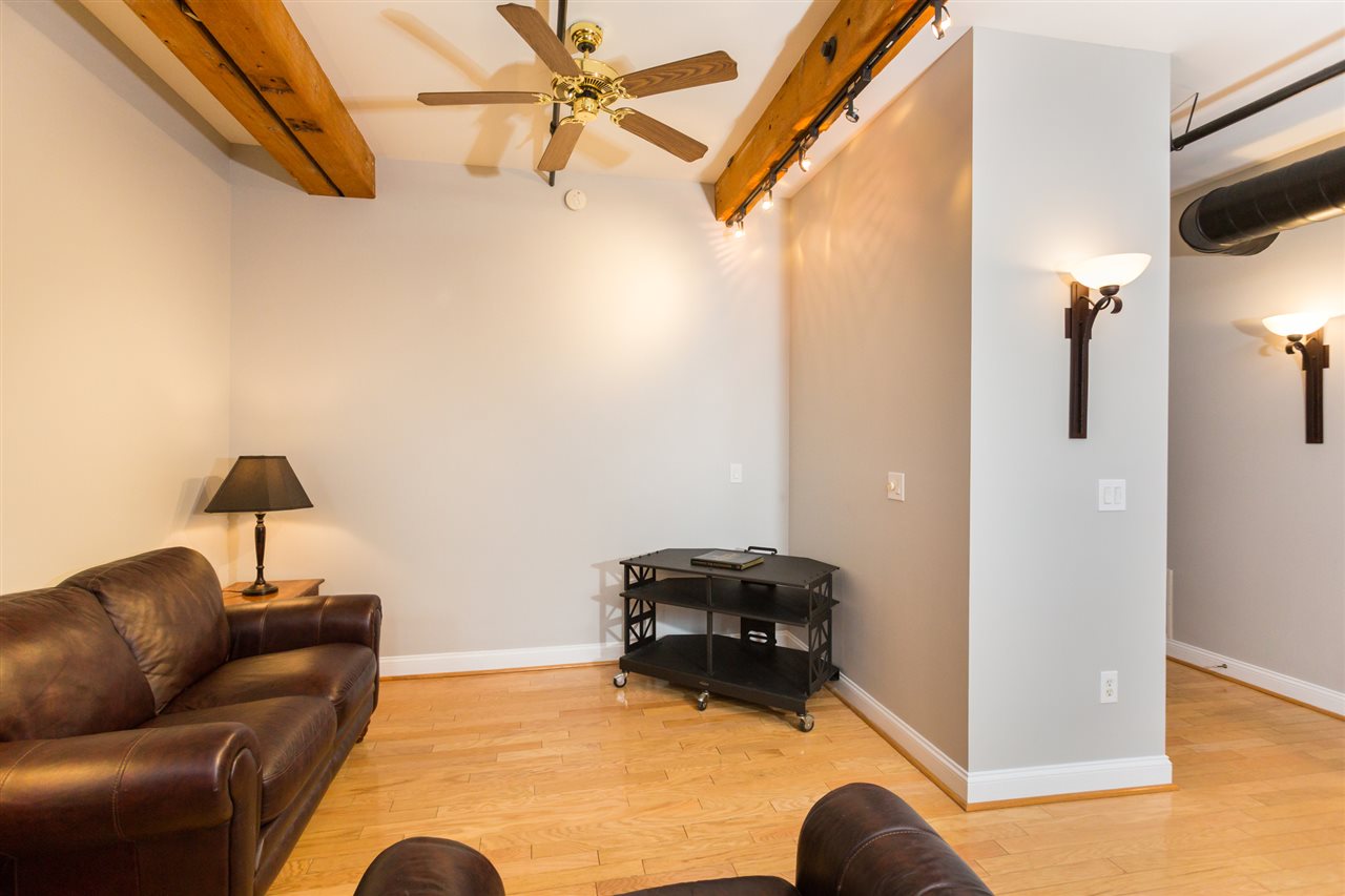 6 Bay Road, Unit 2 Newmarket, NH 03857 - Photo 11 of 24