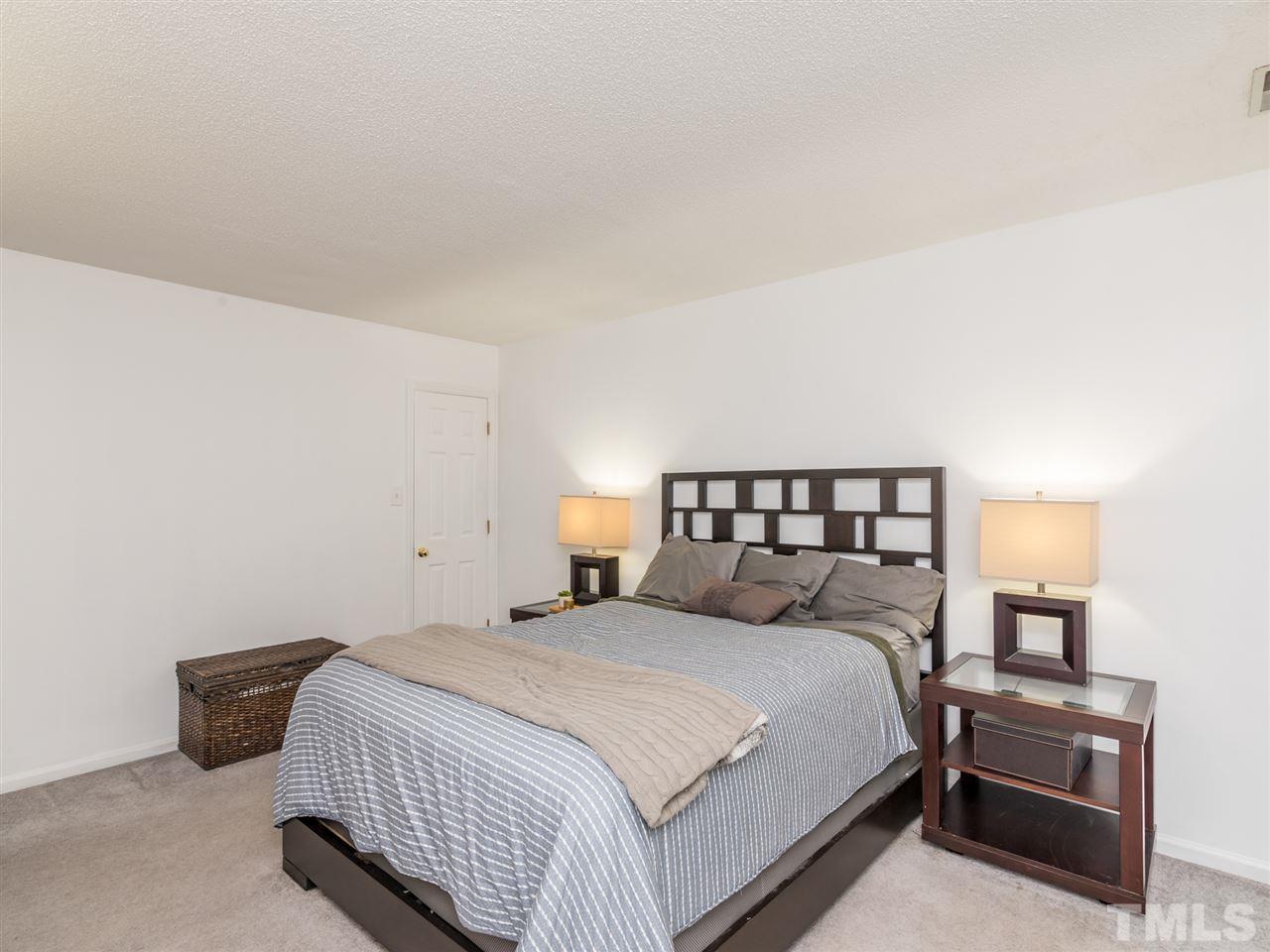 5568 Hamstead Crossing Raleigh, NC 27612 - Photo 20 of 25