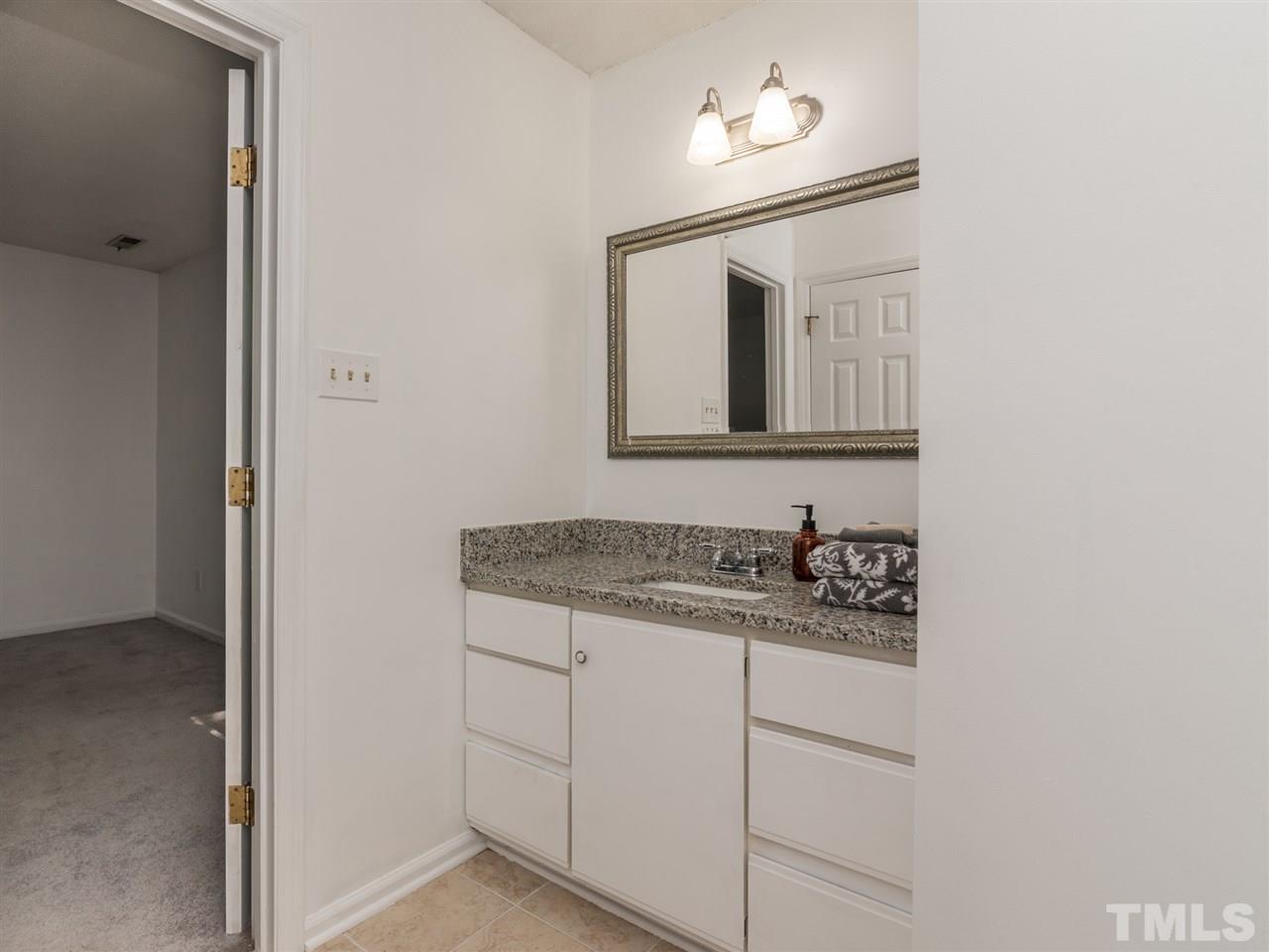5568 Hamstead Crossing Raleigh, NC 27612 - Photo 22 of 25