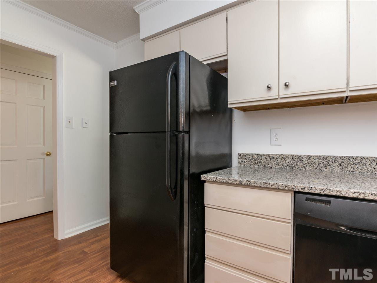 5568 Hamstead Crossing Raleigh, NC 27612 - Photo 7 of 25