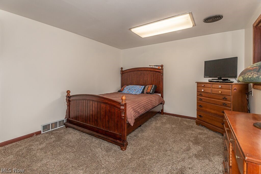 7523 Mayfield Road Chesterland, OH 44026 - Photo 17 of 20 Gallery Image 17