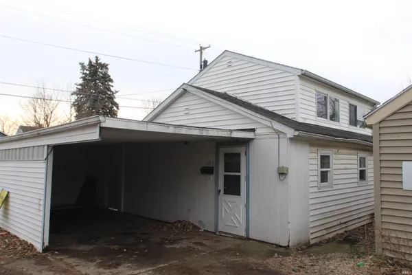 $95,000 | 113 1/2 South Morton Street, Kendallville, IN 46755