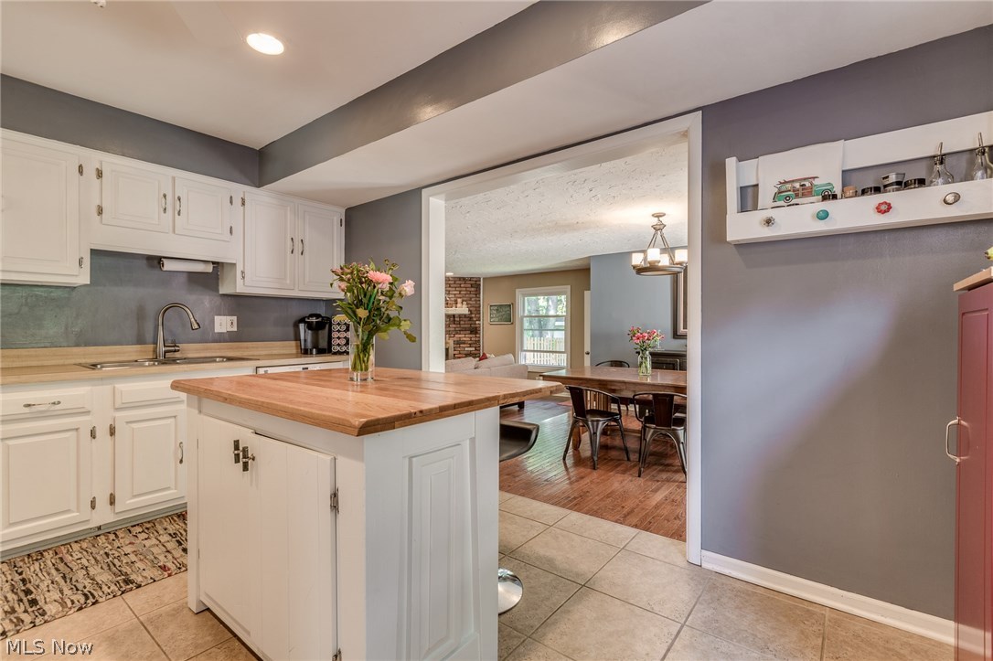 7387 Johnnycake Ridge Road Mentor, OH 44060 - Photo 10 of 34 Gallery Image 10