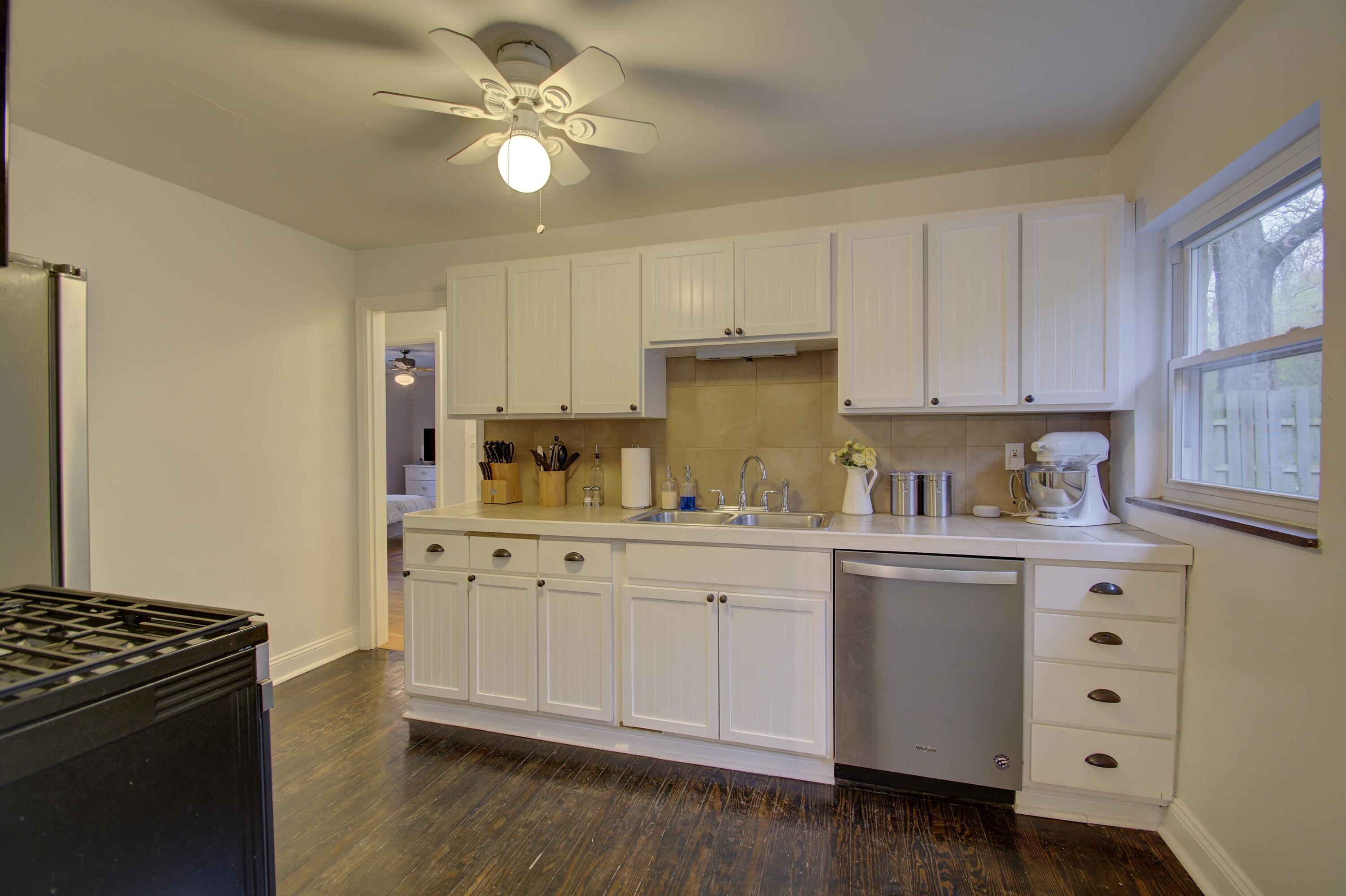 1416 Amsterdam Road Covington, KY 41011 - Photo 8 of 26 Gallery Image 8