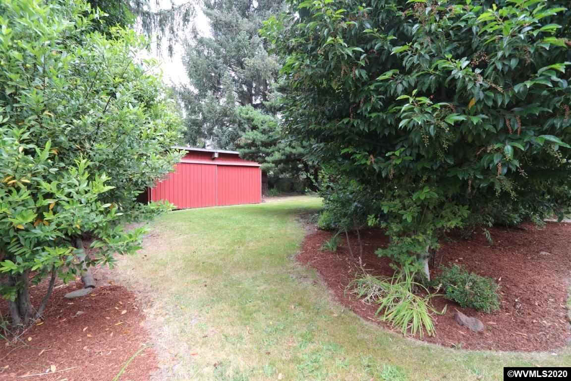 4853 Sunnyview Road Northeast Salem, OR 97305 - Photo 29 of 35