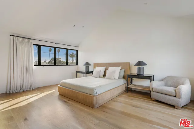 $5,655,555 | 901 Flower Avenue, Venice, CA 90291