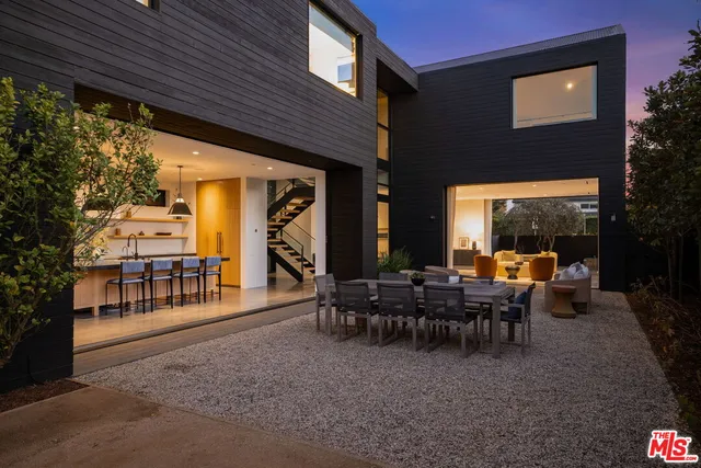 $5,655,555 | 901 Flower Avenue, Venice, CA 90291