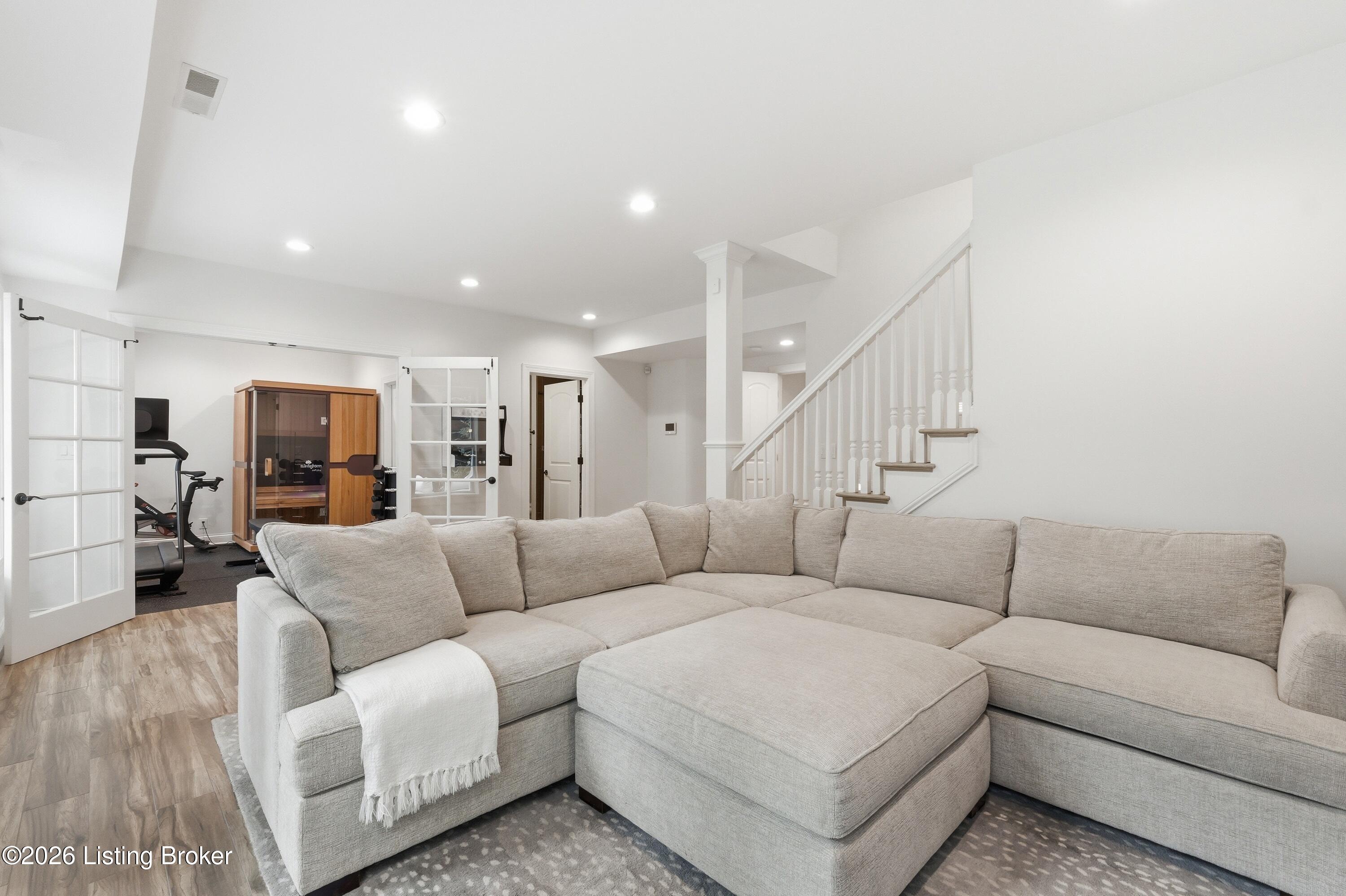 4103 Crestview Road Louisville, KY 40207 - Photo 60 of 79 68_4103crestview_louisvillerealestatemed