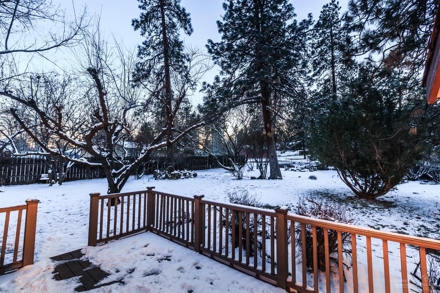 60841 Brosterhous Road Bend, OR 97702 - Photo 17 of 21 Gallery Image 17