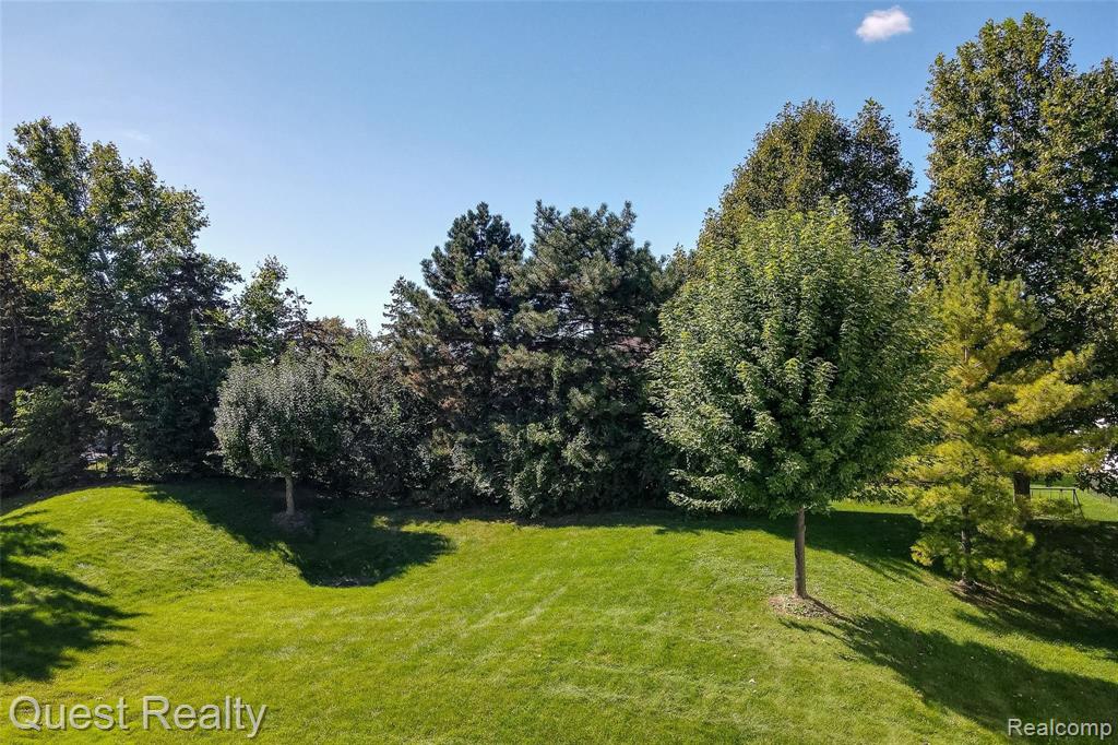 36360 Dominion Circle Sterling Heights, MI 48310 - Photo 28 of 31