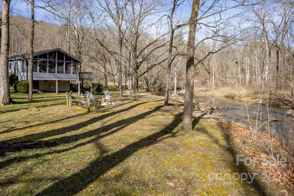 103 Edney Inn Road Hendersonville, NC 28792 - Photo 1 of 36 Gallery Image 1