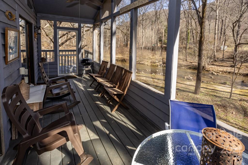 103 Edney Inn Road Hendersonville, NC 28792 - Photo 15 of 36 Gallery Image 15