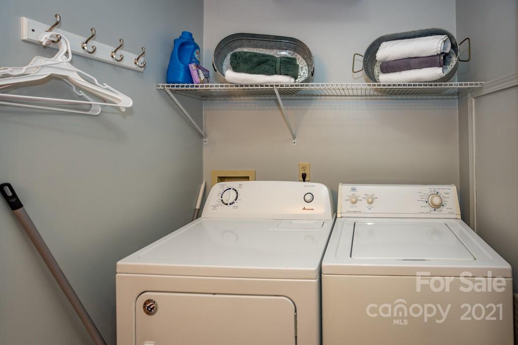 103 Edney Inn Road Hendersonville, NC 28792 - Photo 20 of 36 Gallery Image 20