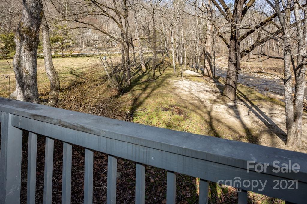 103 Edney Inn Road Hendersonville, NC 28792 - Photo 23 of 36 Gallery Image 23
