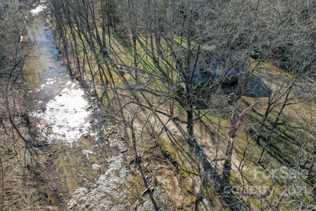 103 Edney Inn Road Hendersonville, NC 28792 - Photo 33 of 36 Gallery Image 33