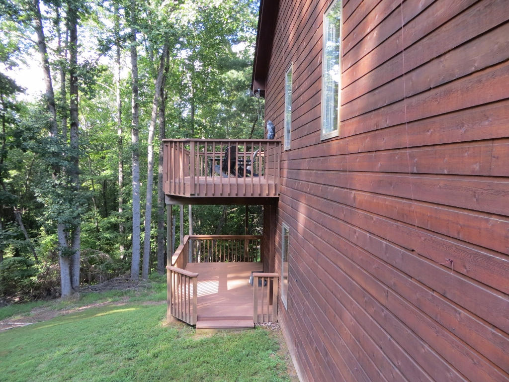 6645 Raintree Road Roanoke, VA 24018 - Photo 32 of 34 SIDE DECKS WRAP AROUND BACK OF HOME