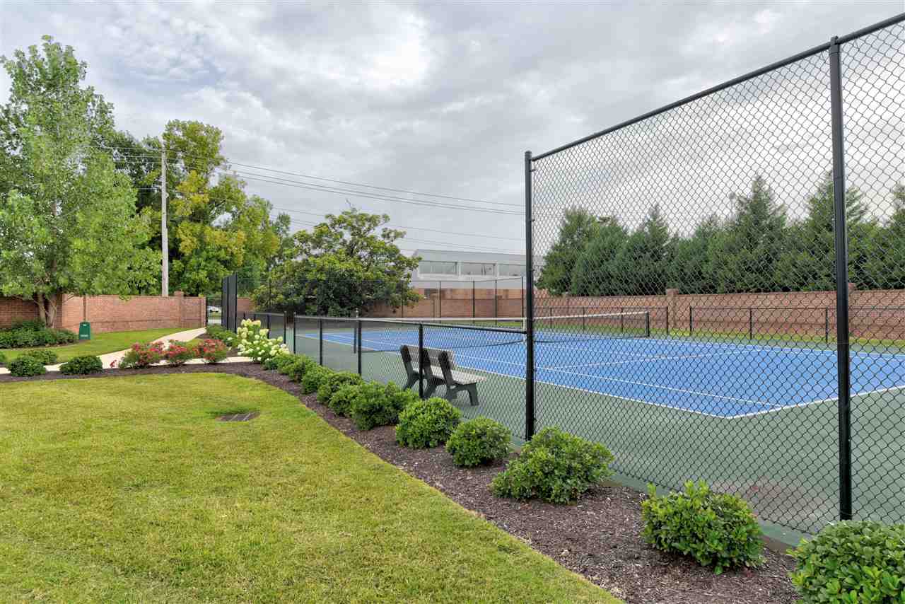 717 Riverside Drive, Unit 109 Memphis, TN 38103 - Photo 23 of 25 Gallery Image 23