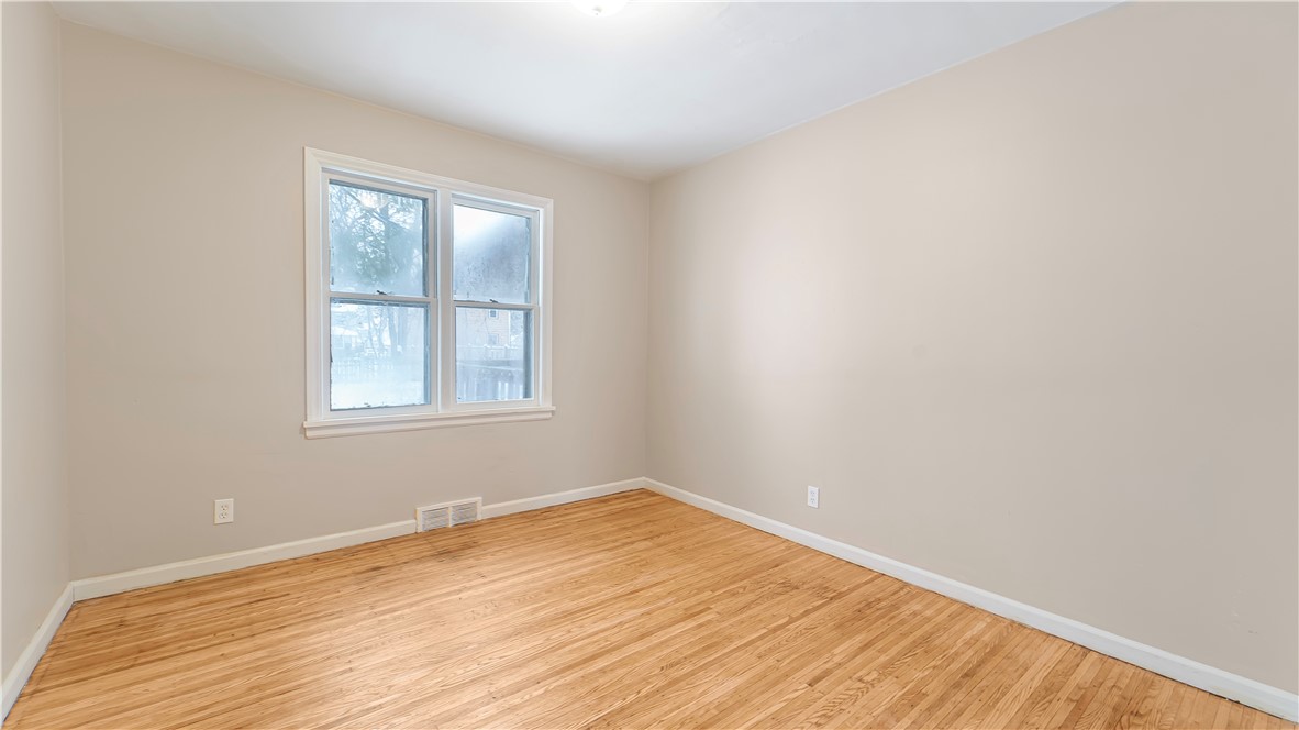 214 Winterroth Street Rochester, NY 14609 - Photo 15 of 21