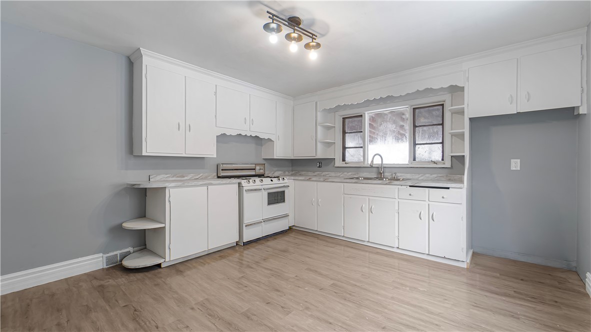 214 Winterroth Street Rochester, NY 14609 - Photo 6 of 21