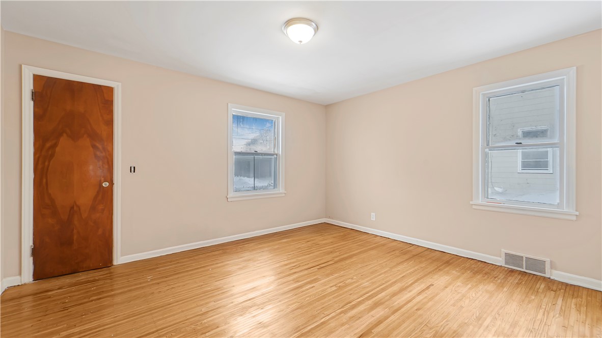 214 Winterroth Street Rochester, NY 14609 - Photo 10 of 21