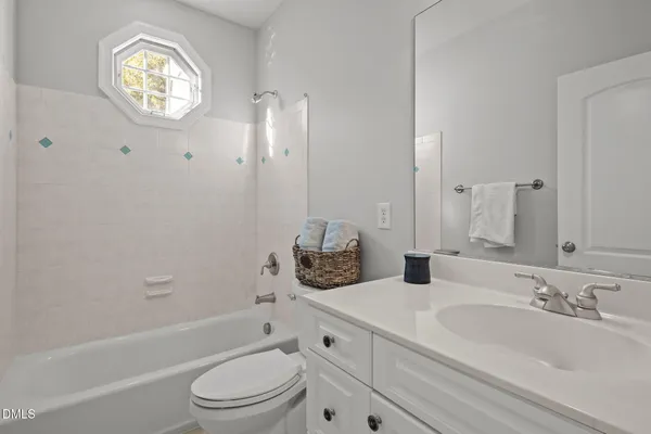 $1,275,000 | 109 San Juan Drive, Chapel Hill, NC 27514