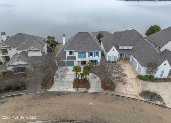 $889,900 | 1418 Windrose Drive, Brandon, MS 39047