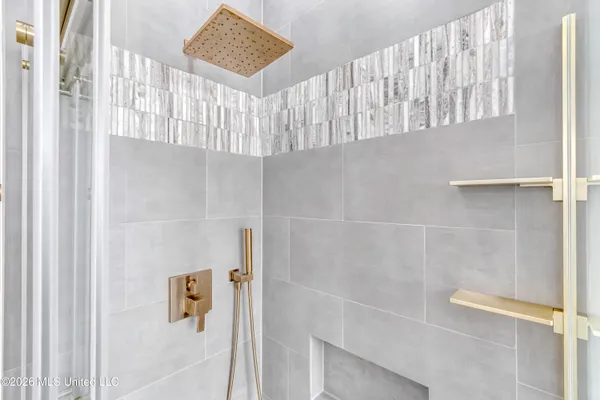 $889,900 | 1418 Windrose Drive, Brandon, MS 39047